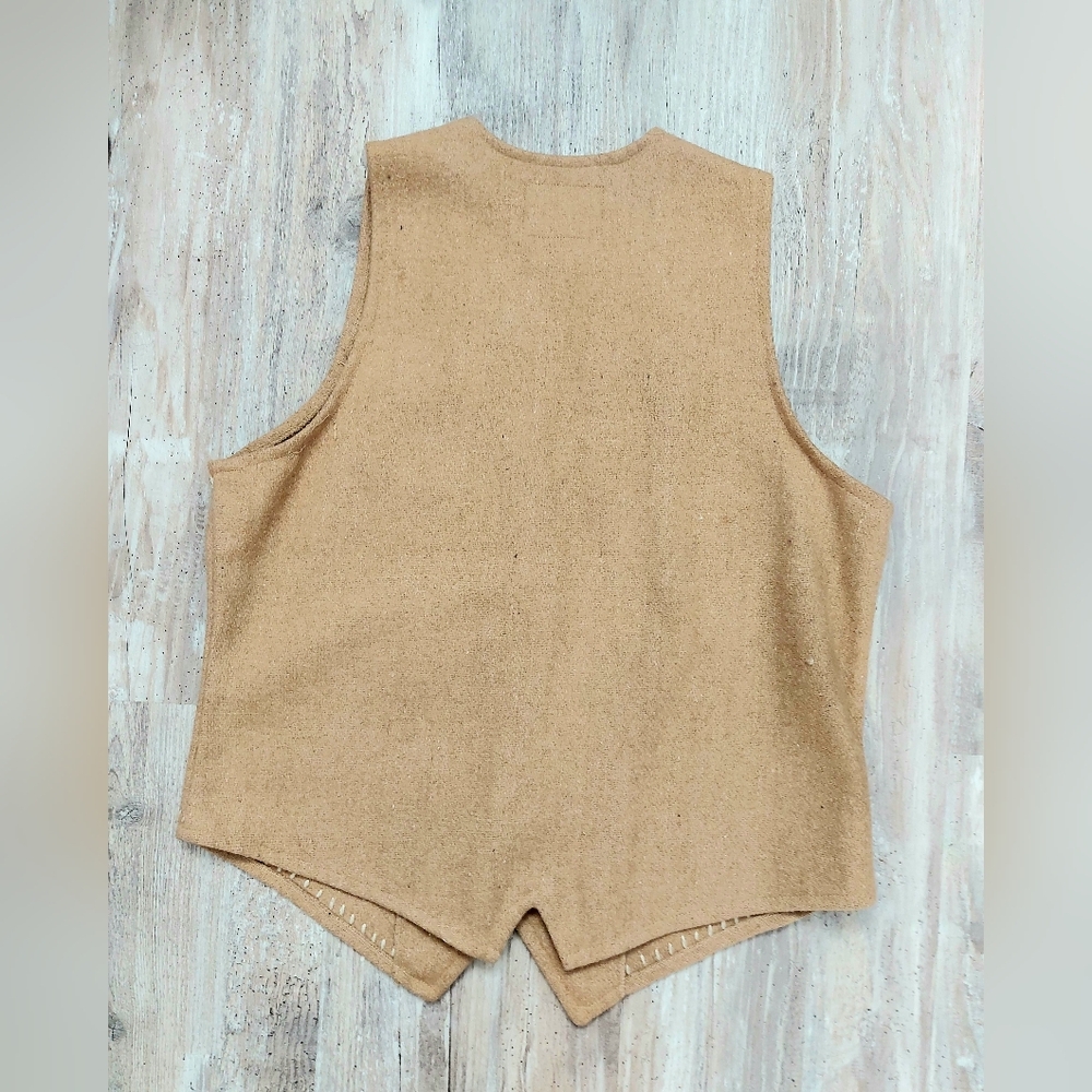 Vintage Solutions Wool Blend Camel Wooden Beaded Southwestern Vest Boho Aztec - Picture 2 of 8